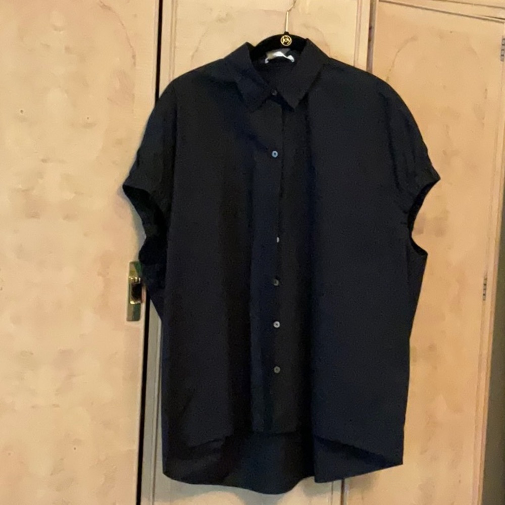 PEARL by LELA ROSE dropped shoulder blouse. Black. Size M. Oversized.